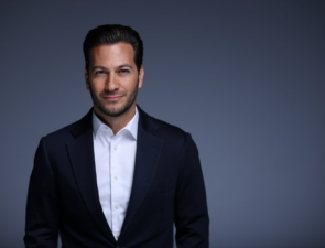 Y/KNOT INVEST: Συμμετοχή στο ATHEX Small Cap Conference 2025