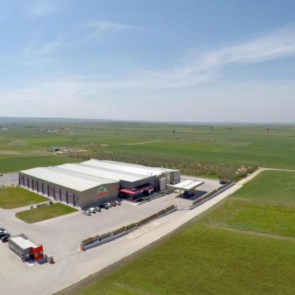 Επενδύσεις, καινοτομία και βιωσιμότητα στη στρατηγική της Φάρμας Κουκάκη