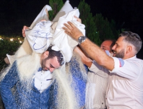 Πώς ένα ελληνικό έθιμο «γέννησε» μια νέα αγορά για το ρύζι