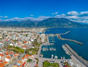 Η περιφέρεια ως επιλογή διαφυγής και τα παραδείγματα Λάρισας, Ιωαννίνων και Καλαμάτας