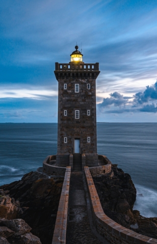 Επικίνδυνο μεροκάματο: τα πιο μοναχικά και επικίνδυνα επαγγέλματα της γης και πόσο πληρώνονται