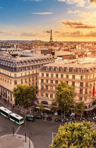 Αντιδράσεις στο Παρίσι για το πρώτο φυσικό κατάστημα της Shein