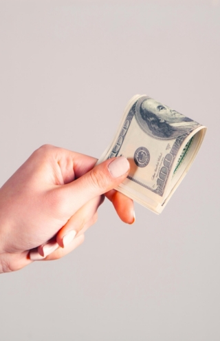 Η παγκόσμια εξάπλωση των ψηφιακών πορτοφολιών μεταμορφώνει τις συναλλαγές και την καθημερινότητα