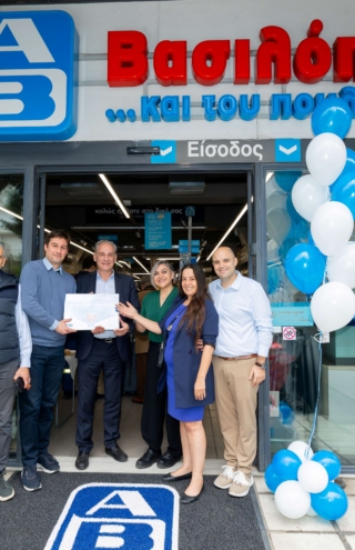 18 εκατομμύρια γεύματα, λιγότερη σπατάλη τροφίμων και δύο καταστήματα-πρότυπο: ο απολογισμός Food Waste 2024 της ΑΒ Βασιλόπουλος