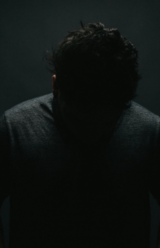 Από το FOMO στο FOFO και η νέα ψυχολογία του να φοβάσαι ακόμη και την αλήθεια