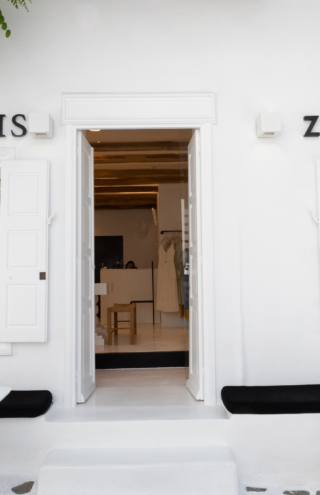 Η μεταμόρφωση του Greek chic σε εξαγώγιμο προϊόν