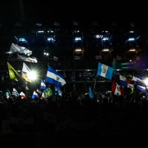 Eurovision: Οι βουλευτές του Ηνωμένου Βασίλειου εξετάζουν τις… απαράδεκτές επιλογές τραγουδιών τους!
