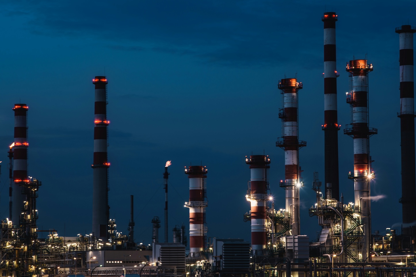 Shell: Τι σημαίνει το άλμα στα περιθώρια διύλισης για τα κέρδη