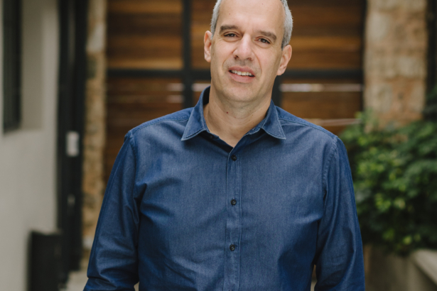Οδυσσέας Ντότσικας, Founder / CEO ThinkDigital group (TDG): Τα brands πρέπει να μάθουν να «διαβάζουν το δωμάτιο»