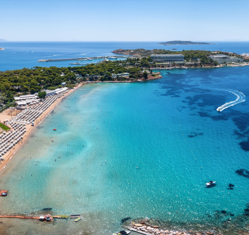 Από τη μόδα στη φιλοξενία και από τη ναυτιλία στα resorts