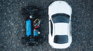 NIO–Geely: Aποτίμηση 2,38 δισ. δολαρίων για το δίκτυο ανταλλαγής μπαταριών
