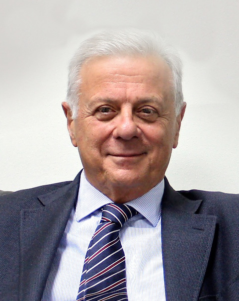 Το Πρόσωπο: Σταύρος Κωνσταντινίδης