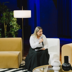 BACKSTAGE QUESTIONS – THE BIG P. (PICTURE) 2026 – Αγγελική Κιοφίρη