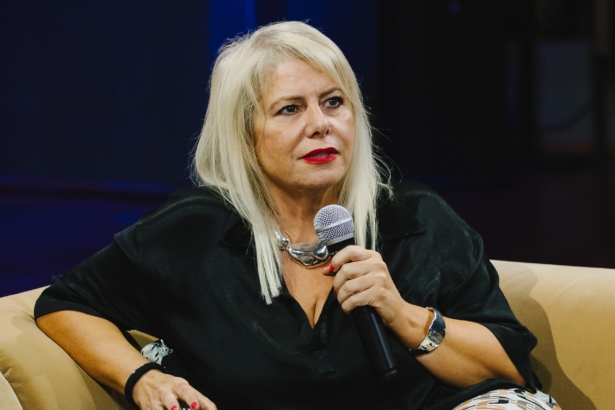 BACKSTAGE QUESTIONS – THE BIG P. (PICTURE) 2026 – Κατερίνα Παπαγεωργίου