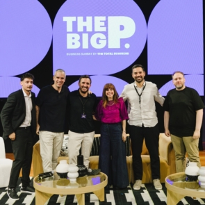 THE BIG P.: “BRANDS & AI: ΠΟΙΟΣ ΧΤΙΖΕΙ ΠΙΑ ΤΗ ΣΧΕΣΗ ΜΕ ΤΟΝ ΆΝΘΡΩΠΟ;”