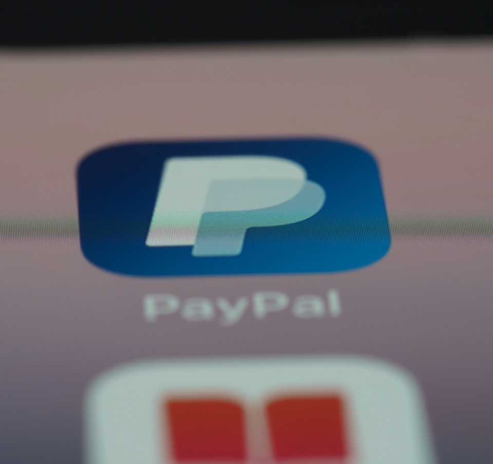 Ήξερες ότι η «PayPal Mafia» γέννησε μια ολόκληρη γενιά δισεκατομμυριούχων και ο πλουσιότερος απ’ όλους είναι  αυτός που έδιωξαν;