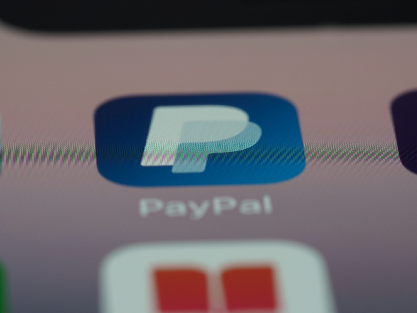 Ήξερες ότι η «PayPal Mafia» γέννησε μια ολόκληρη γενιά δισεκατομμυριούχων και ο πλουσιότερος απ’ όλους είναι  αυτός που έδιωξαν;