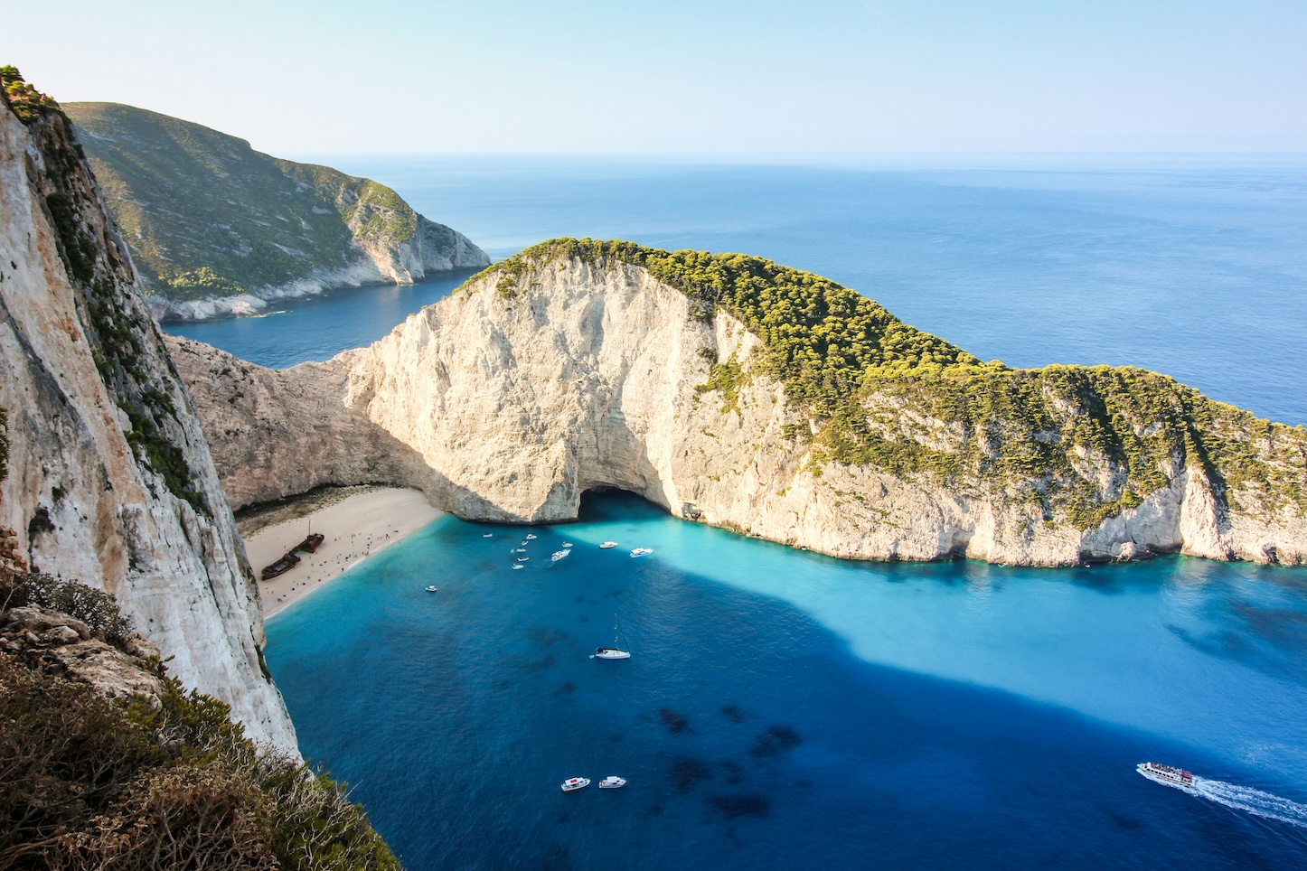 Οι ελληνικές θάλασσες που κάνουν τη χώρα τουριστικά περιζήτητη
