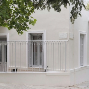 Ακριβό μου ακίνητο: Γιατί οι τιμές δεν πέφτουν παρά τα μέτρα και την άνοδο της οικοδομής
