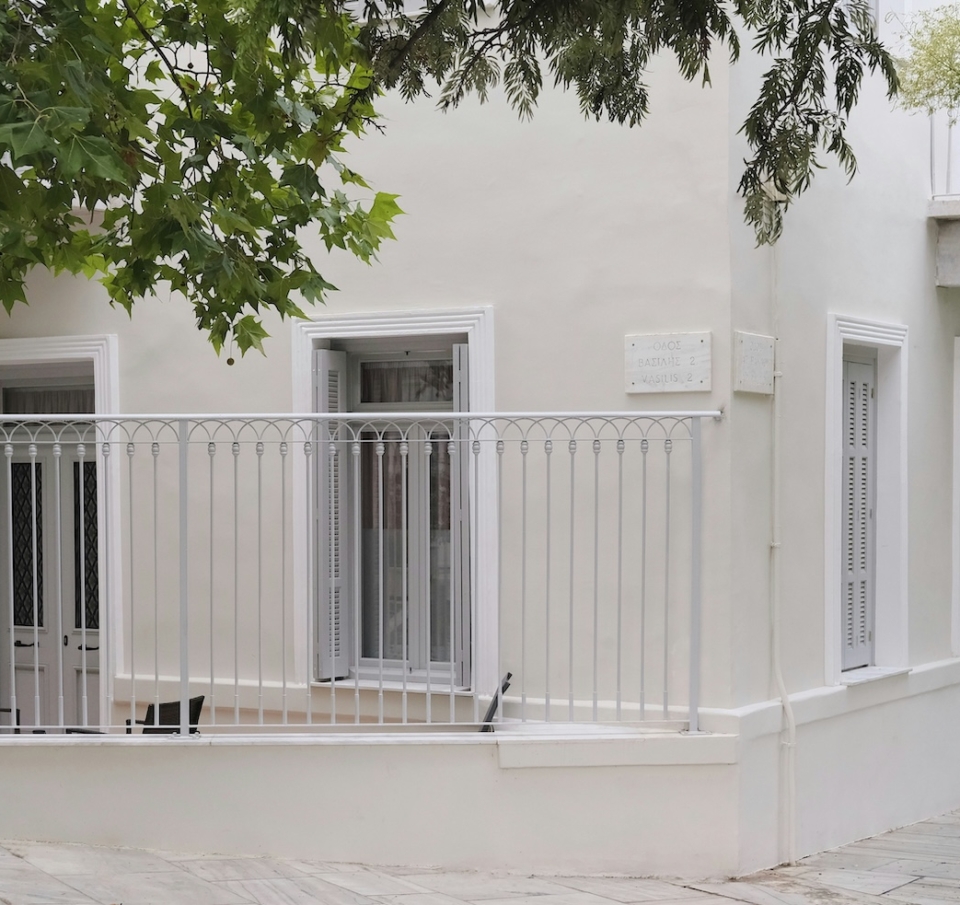 Ακριβό μου ακίνητο: Γιατί οι τιμές δεν πέφτουν παρά τα μέτρα και την άνοδο της οικοδομής