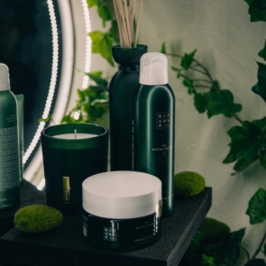 Rituals: Η μάρκα που δεν πουλά σαπούνι. Πουλά τελετουργίες
