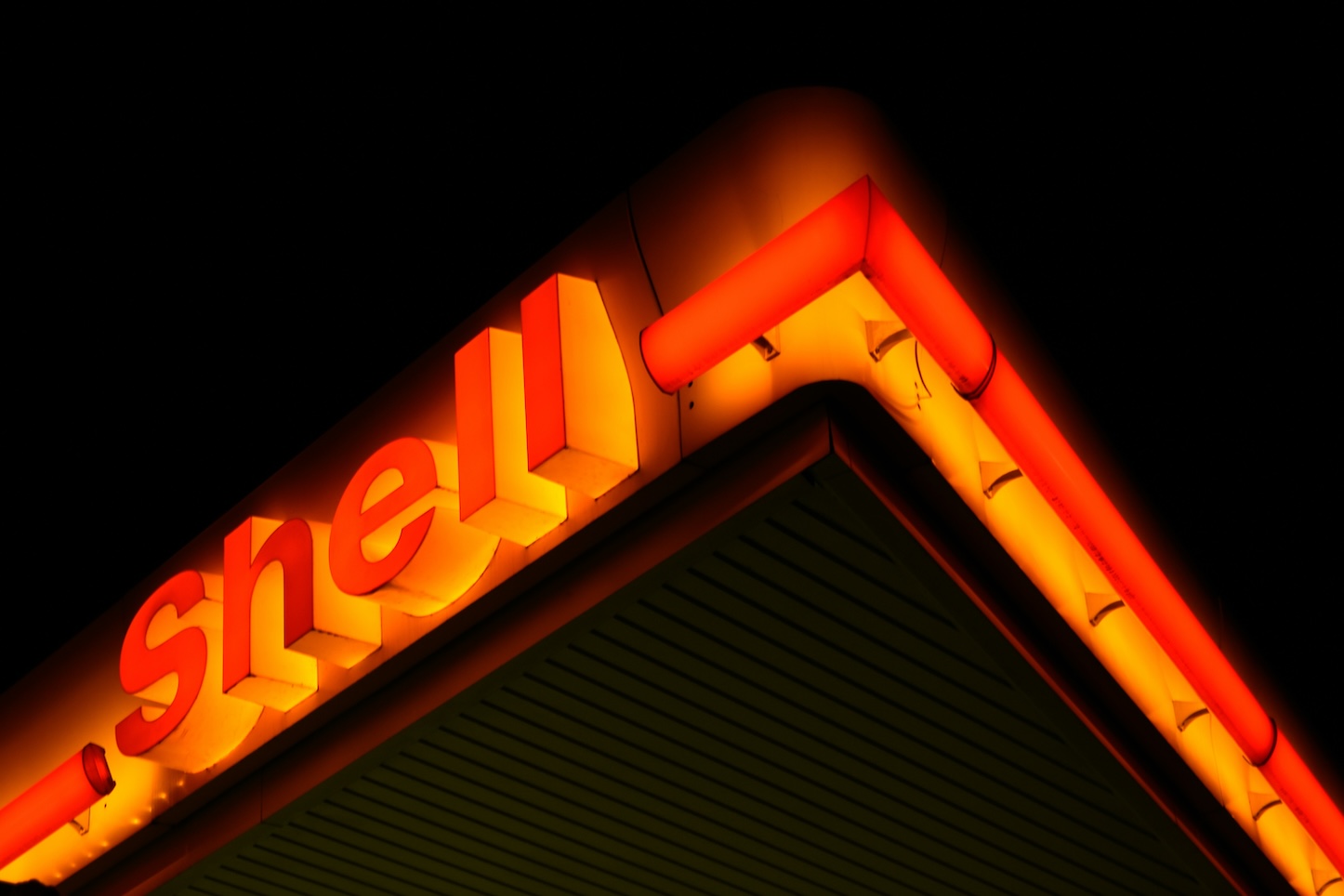 Forecourt retail: Το νέο πεδίο ανταγωνισμού για τα καθημερινά ψώνια του οδηγού
