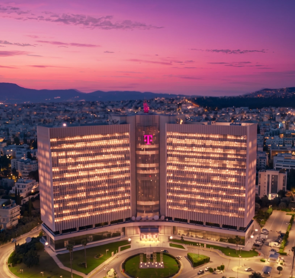 Από την Cosmote στην Telekom: Τι αλλάζει πραγματικά και η νέα μάχη στις τηλεπικοινωνίες
