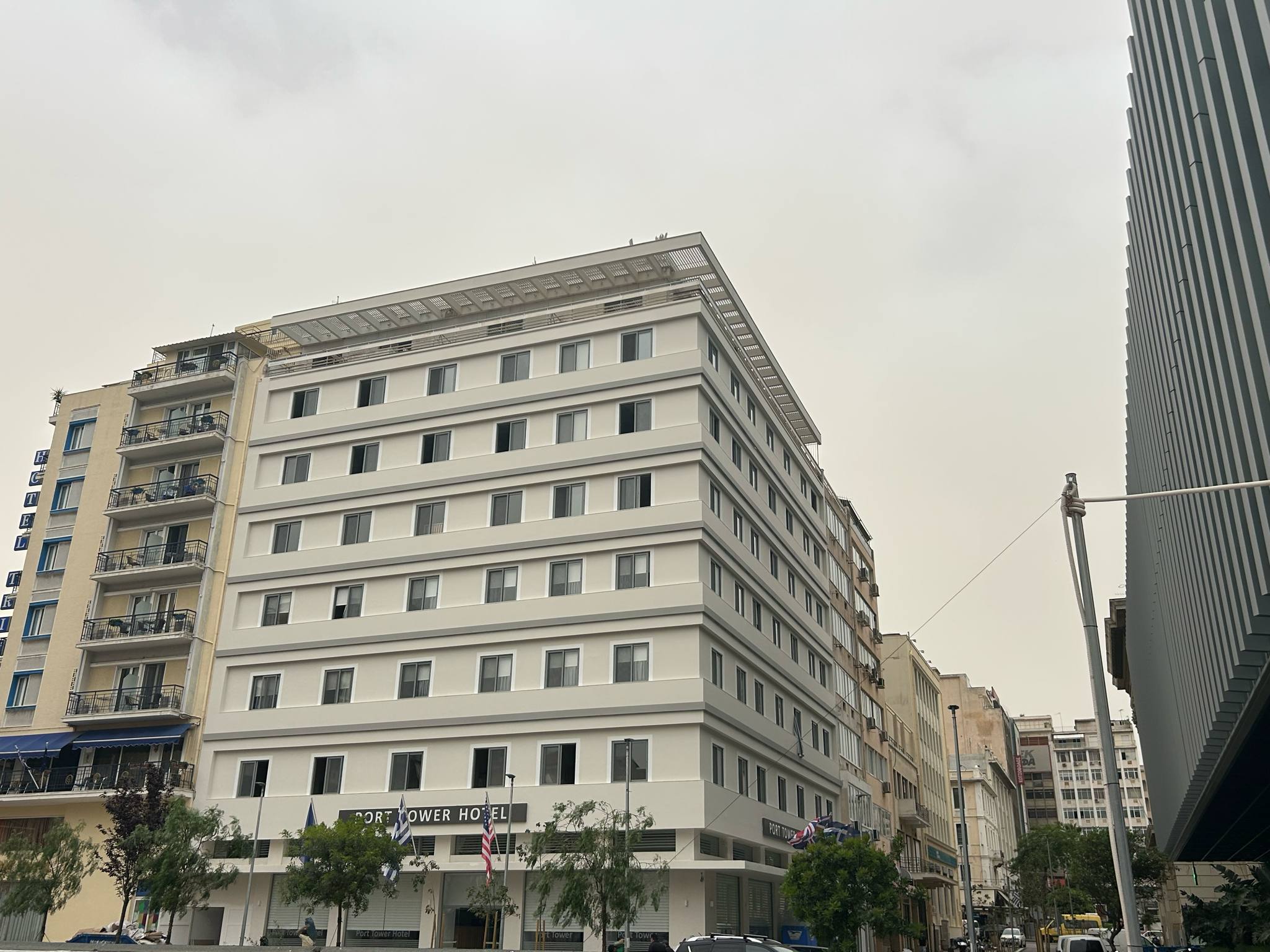 Ο Πειραιάς αποκτά ξενοδοχεία. Πώς θα κρατήσει τον επισκέπτη;