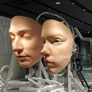 Γιατί OpenAI και Anthropic συγκλίνουν σε τρεις βαθμίδες χρέωσης της AI