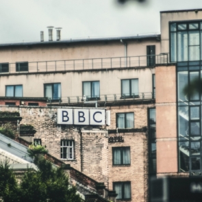 Media: Όταν το κοινό αλλάζει δρόμο