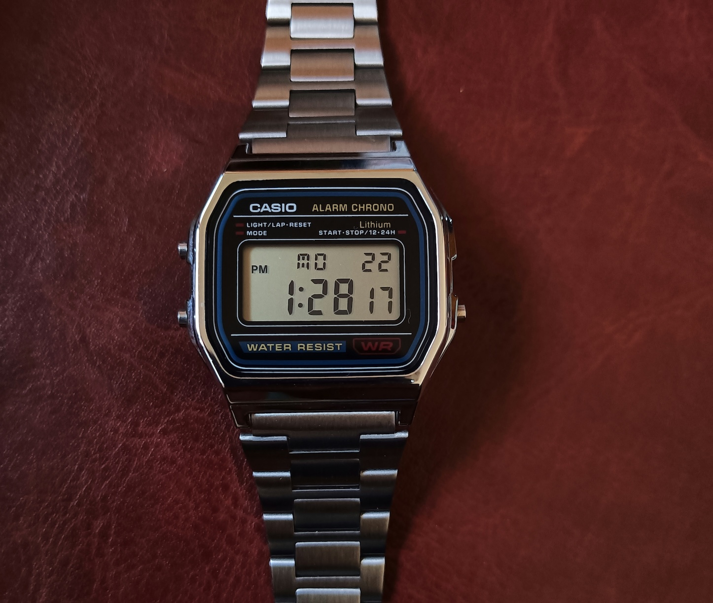 Ήξερες ότι το πρώτο προϊόν της Casio ήταν ένα δαχτυλίδι για τσιγάρο, πριν από τις αριθμομηχανές και τα ρολόγια;