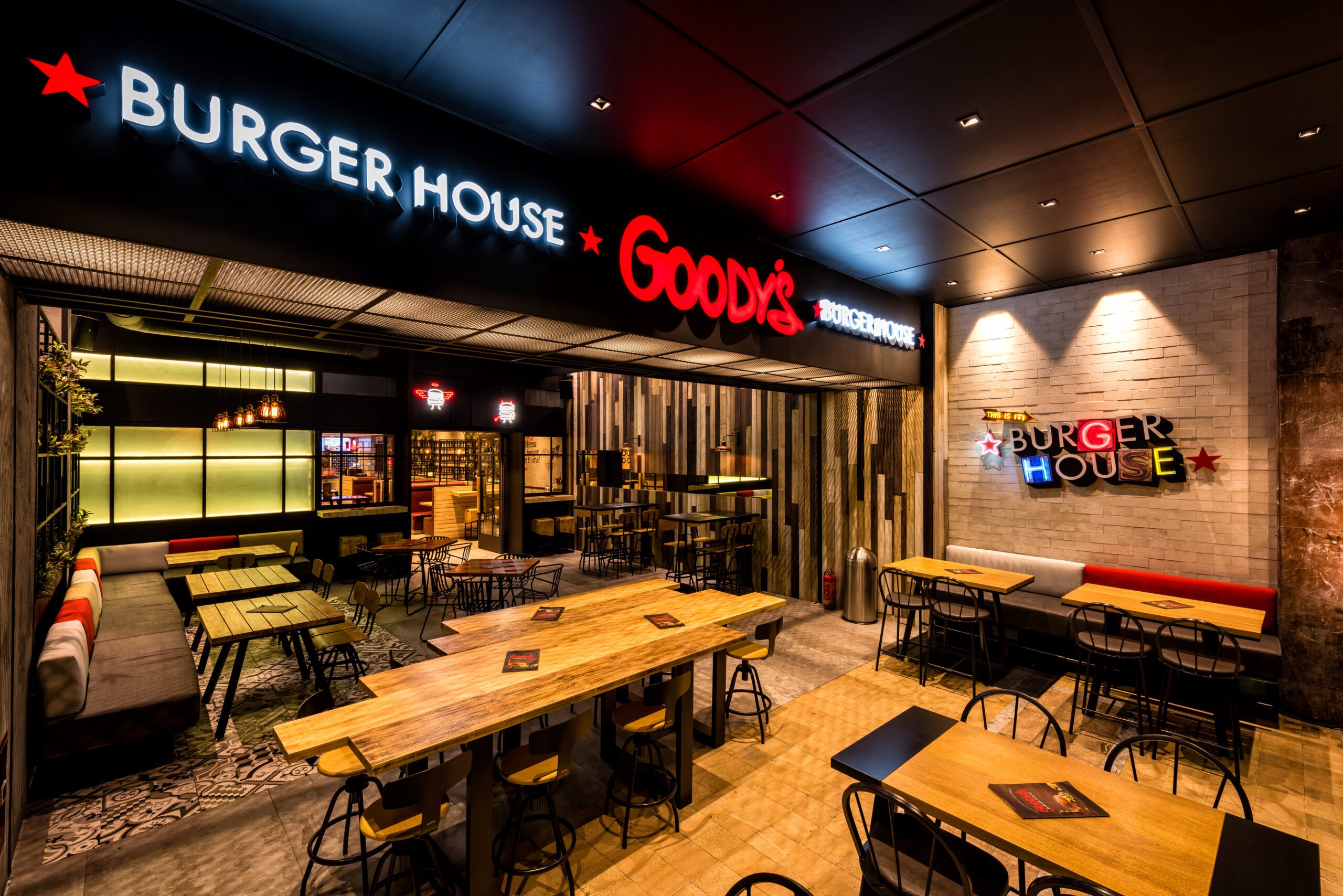 Goody’s, Everest, Flocafé: οι ιδιοκτήτες αλλάζουν, τα brands μένουν