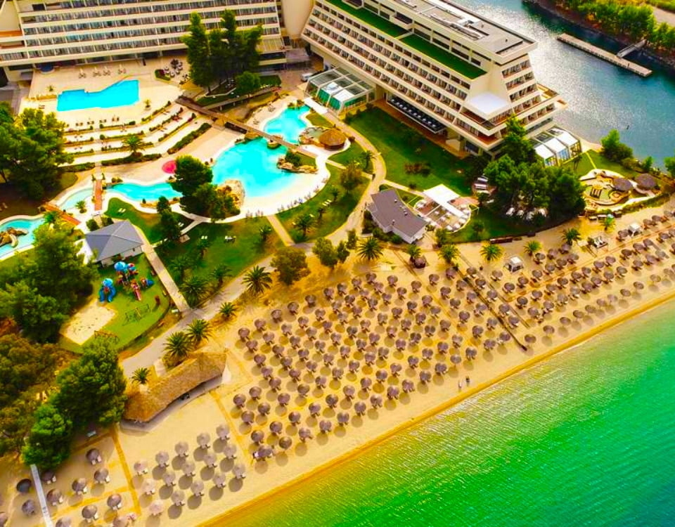 Ζημιές 12,1 εκατ. ευρώ για το Πόρτο Καρράς το 2025