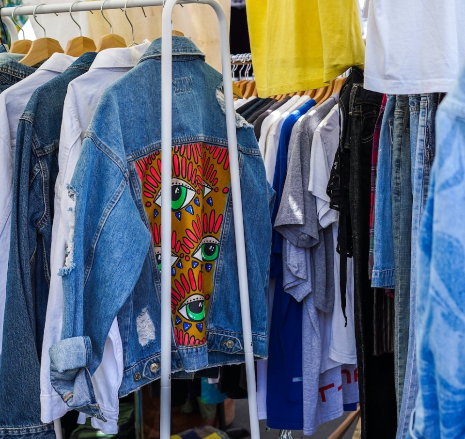 Αγοράζουμε second hand μόνο και μόνο επειδή είναι φθηνότερα;